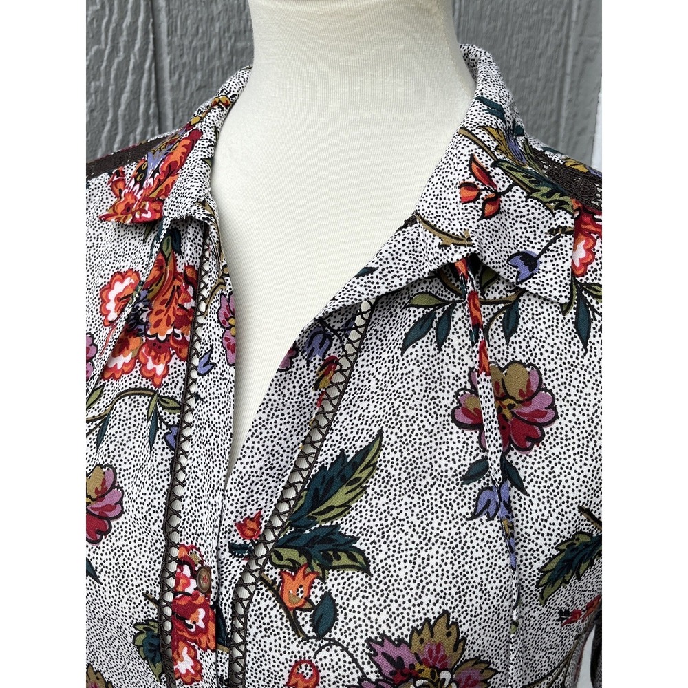Maeve Anthropologie Janie Flounce Hem Button Up Polka Dot Floral Blouse Size 0 - Picture 6 of 11